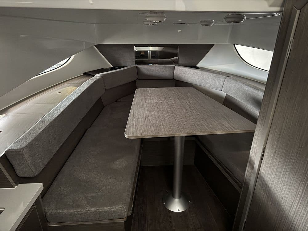 BENETEAU FLYER 9 SUNDECK - Photo 18