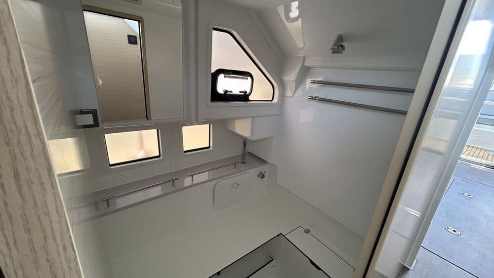 DELPHIA 11 SEDAN - Photo 17