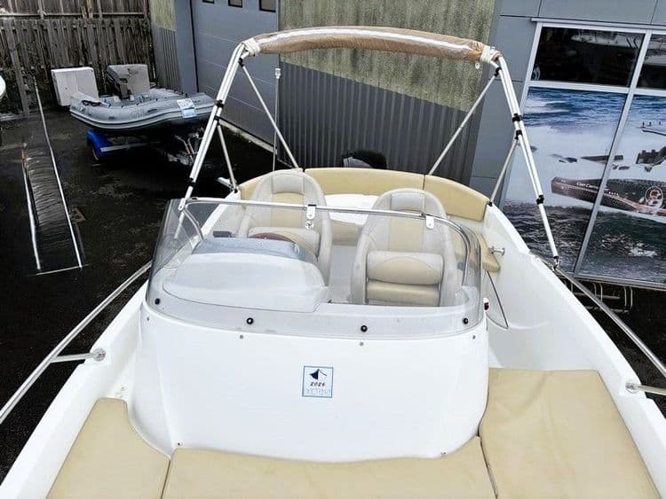 BENETEAU FLYER 550 SUNDECK - Photo 9