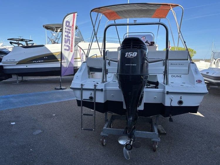 BENETEAU FLYER 6.6 SPACEDECK - Photo 13