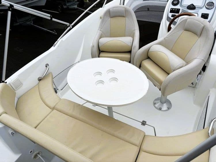 BENETEAU FLYER 550 SUNDECK - Photo 10