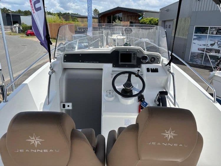 JEANNEAU CAP CAMARAT 7.5 CC - Photo 3