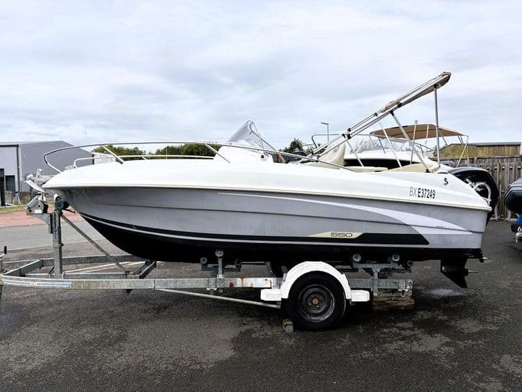 BENETEAU FLYER 550 SUNDECK - Photo 1