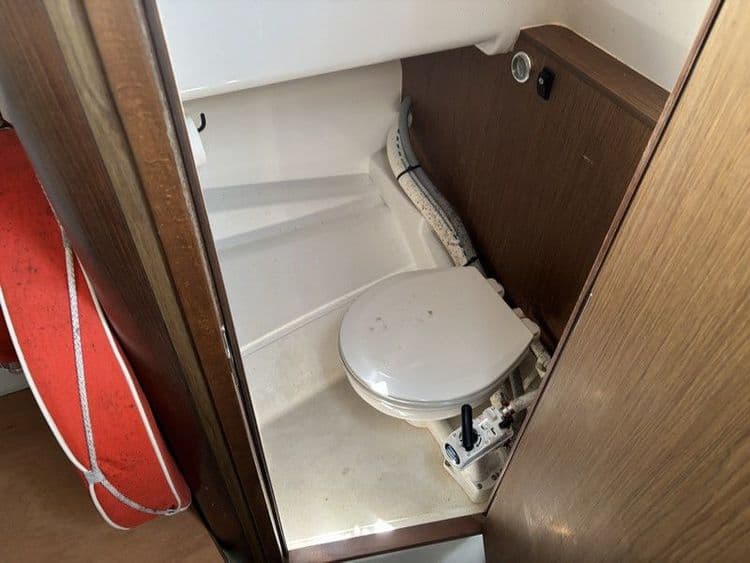 BENETEAU FLYER 8.8 - Photo 19