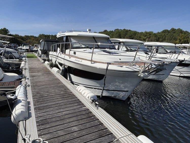 JEANNEAU MERRY FISHER 1095 - Photo 1