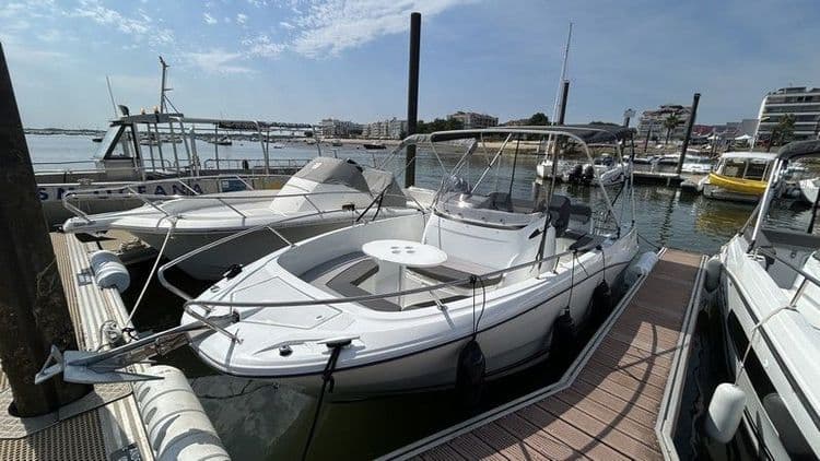 CAP CAMARAT 6.5 CC Serie 3