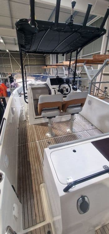BENETEAU Flyer 7 Spacedeck Fishing - Photo 10