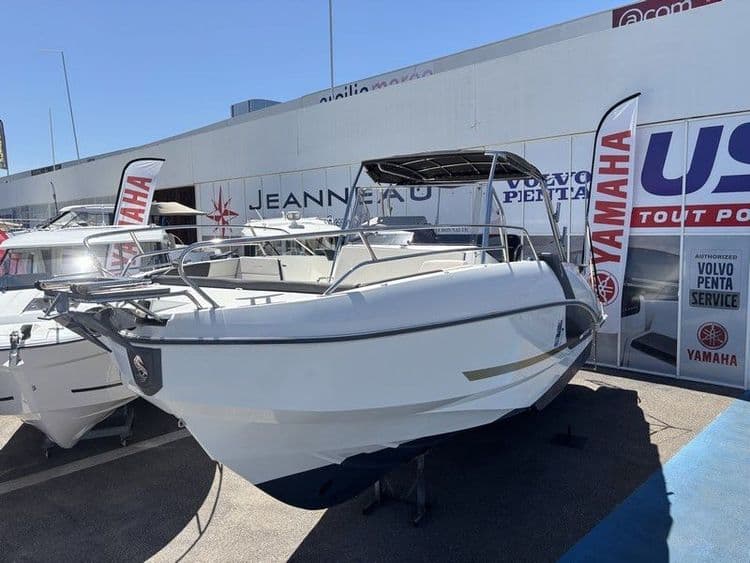 BENETEAU FLYER 8.8 - Photo 2
