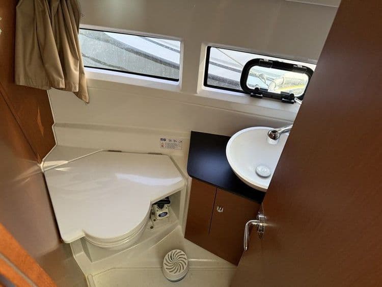 JEANNEAU MERRY FISHER 895 OFFSHORE - Photo 10
