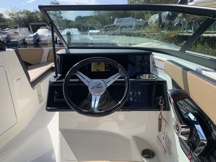 SEA RAY SPX 210 OB - Photo 3