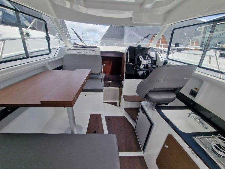 BENETEAU ANTARES 8 OB V2 - Photo 6