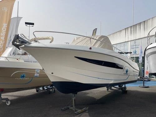 PACIFIC CRAFT 700 SC - Photo 1