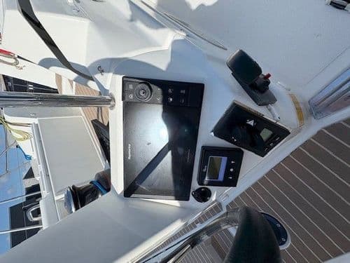 JEANNEAU SUN ODYSSEY 490 - Photo 8